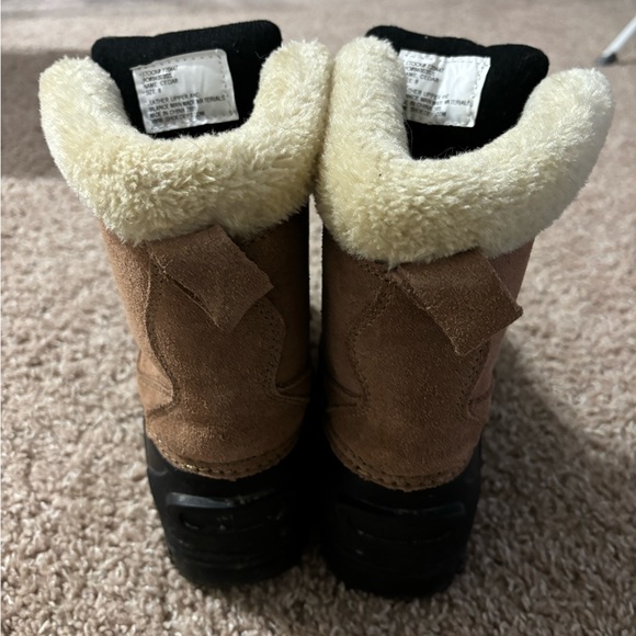 Itasca Winter Boots - Picture 2 of 5